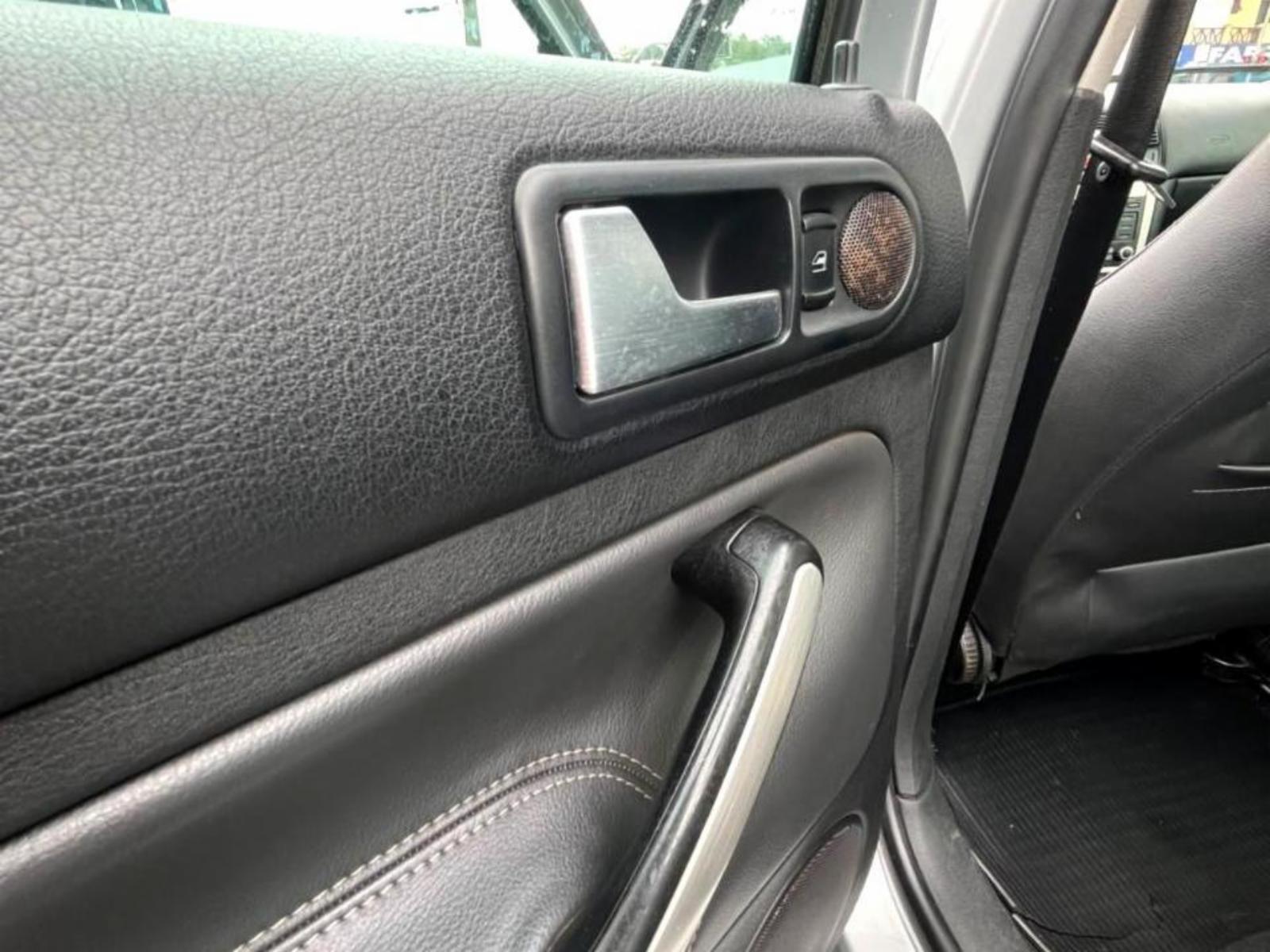 Golf 1.6 - foto 14