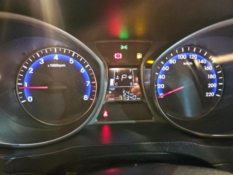 Hyundai HB20S Premium 1.6 Flex 16V Aut. 4p - foto 13