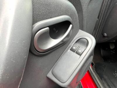 Sandero expression - thumb 8