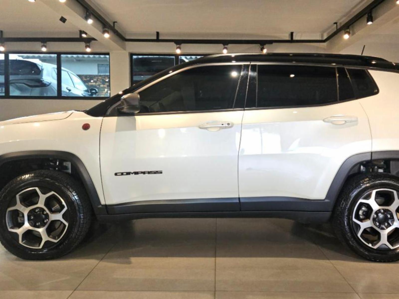 Compass trailhawk - foto 2