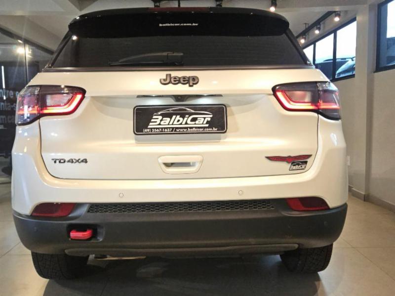 Jeep COMPASS TRAILHAWK TD350 2.0 4x4 Die. Aut - foto 4