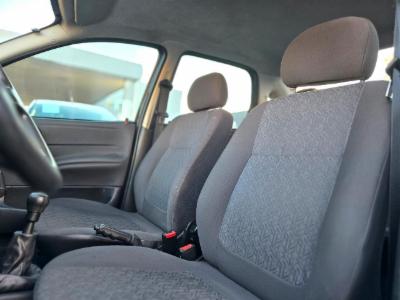 Corsa sed - thumb 8