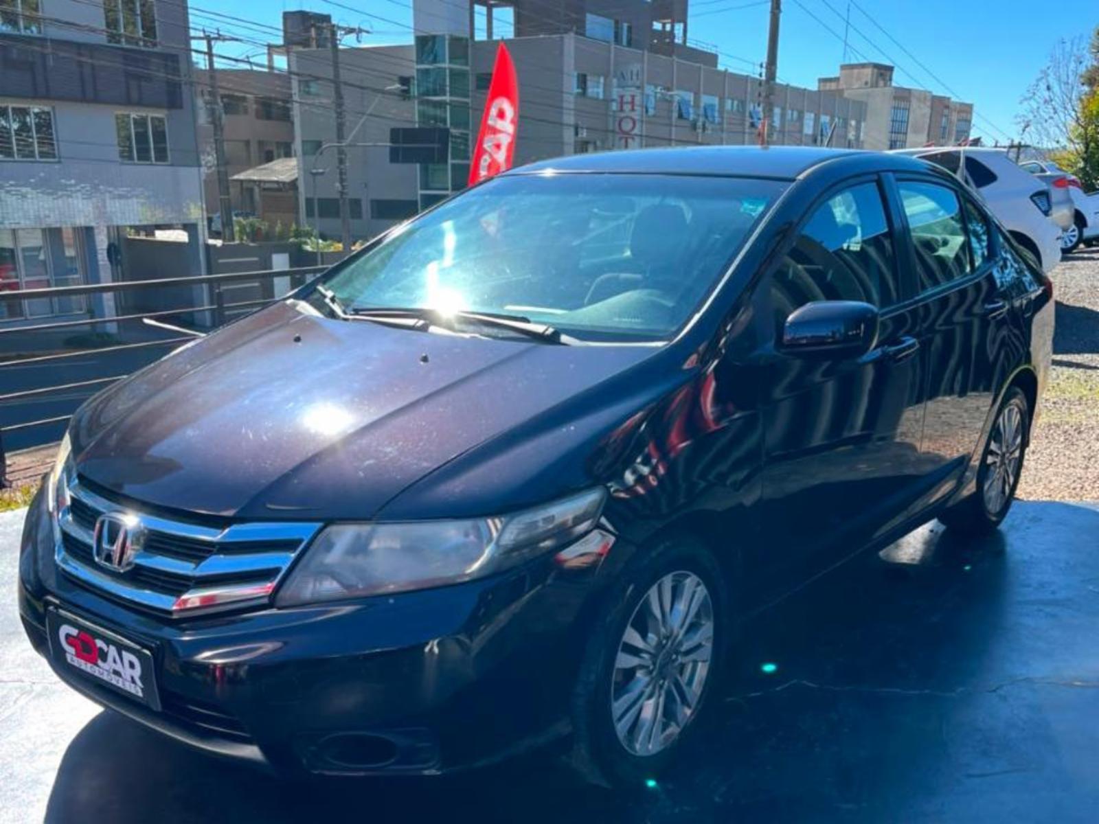City sedan - foto 4