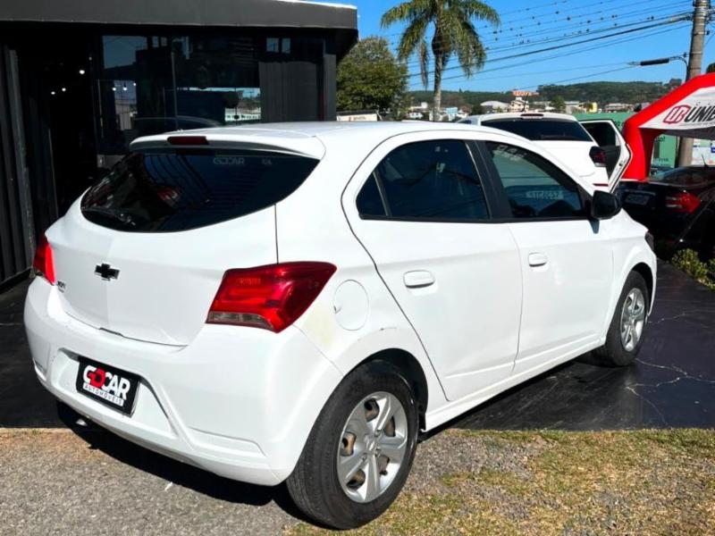 Chevrolet ONIX HATCH Joy 1.0 8V Flex 5p Mec. - foto 5