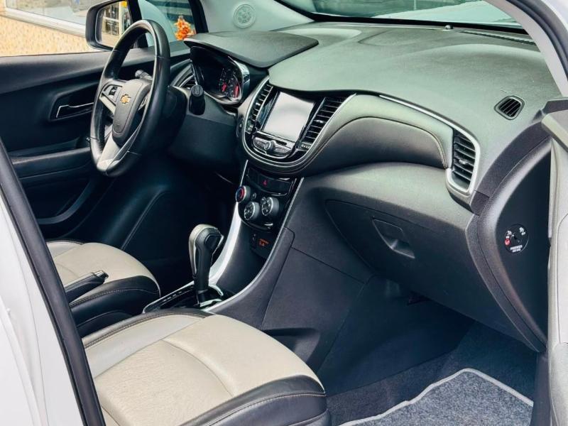Chevrolet TRACKER LTZ 1.4 Turbo 16V Flex 4x2 Aut. - foto 18