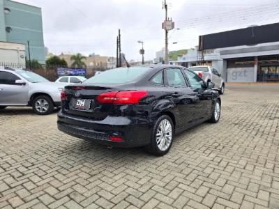 Focus fastback - thumb 4