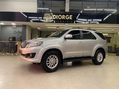 Hilux sw4 - thumb 1
