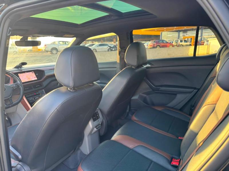 Volkswagen T-Cross Comfortline 1.0 TSI Flex 5p Aut. - foto 8