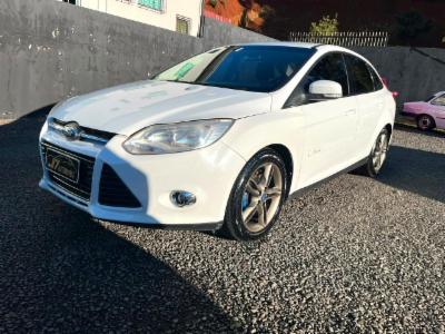 Focus sedan - thumb 1