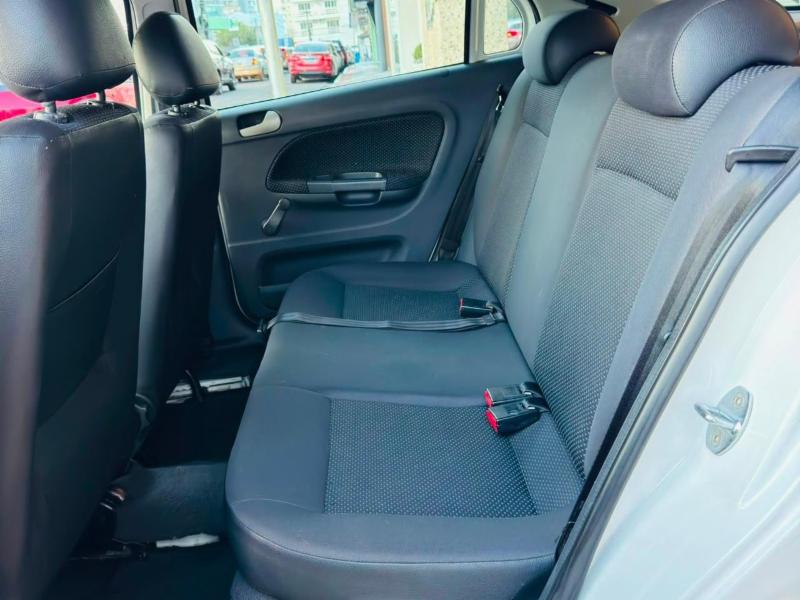 Volkswagen Gol Trendline 1.6 T.Flex 8V 5p - foto 8