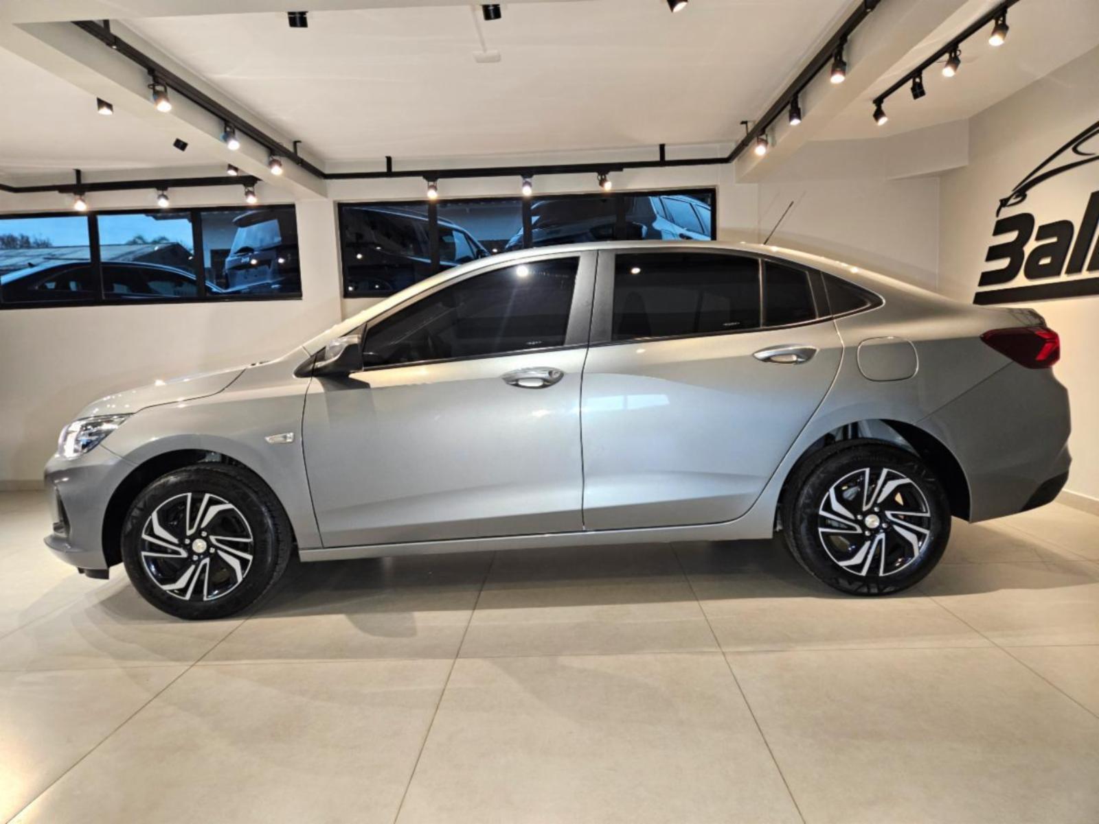 Onix sedan - foto 2