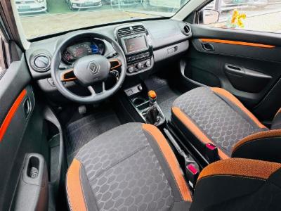 Kwid outsider - thumb 15