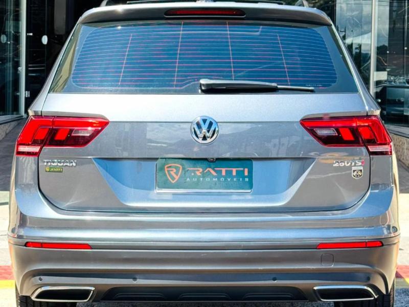 Volkswagen TIGUAN Allspac Comf 250 TSI 1.4 Flex - foto 11