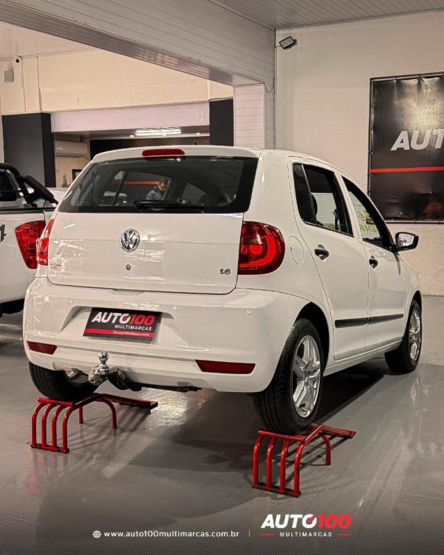 Volkswagen Fox 1.6 Mi Total Flex 8V 5p - foto 2