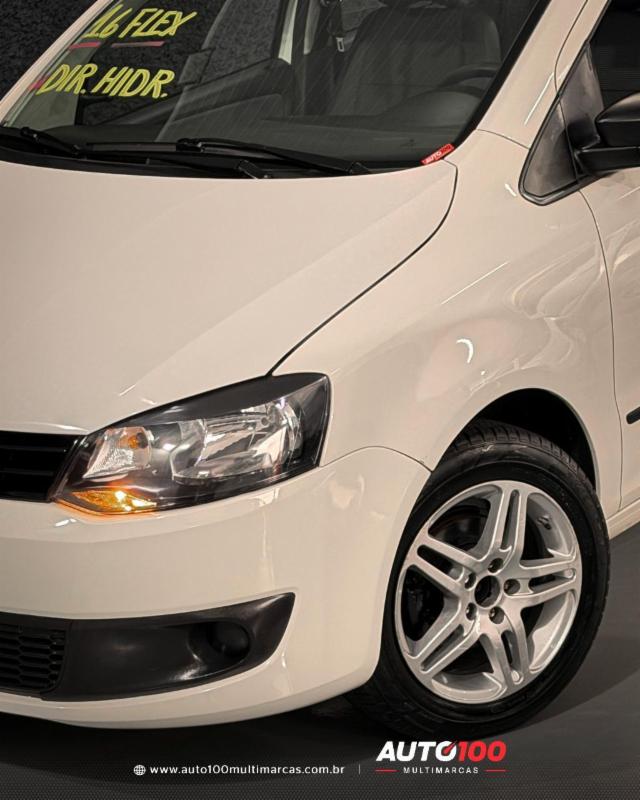 Volkswagen Fox 1.6 Mi Total Flex 8V 5p - foto 8