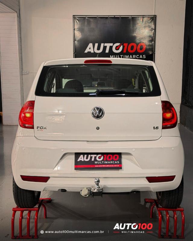 Volkswagen Fox 1.6 Mi Total Flex 8V 5p - foto 12