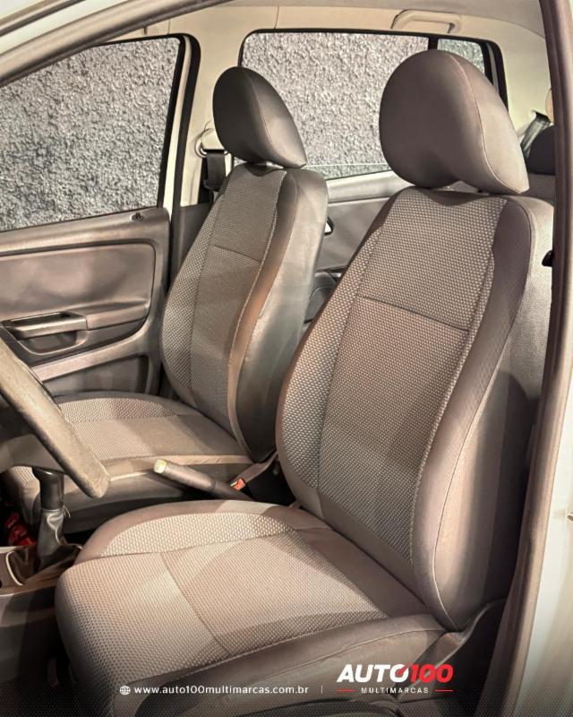 Volkswagen Fox 1.6 Mi Total Flex 8V 5p - foto 15