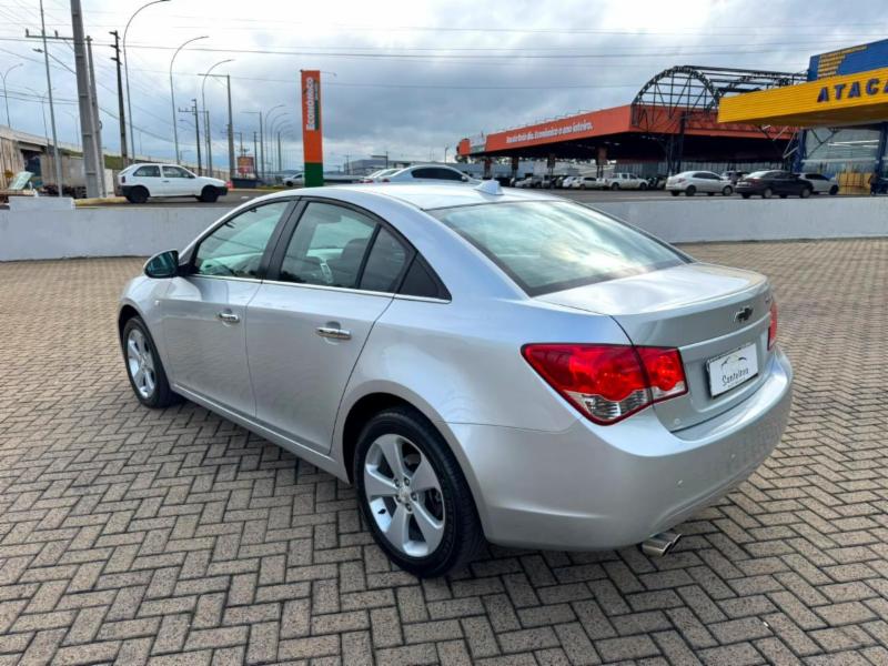 Chevrolet CRUZE LT 1.8 16V FlexPower 4p Aut. - foto 4