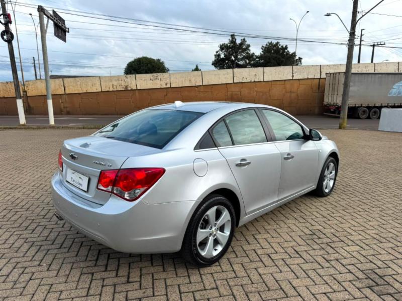 Chevrolet CRUZE LT 1.8 16V FlexPower 4p Aut. - foto 6