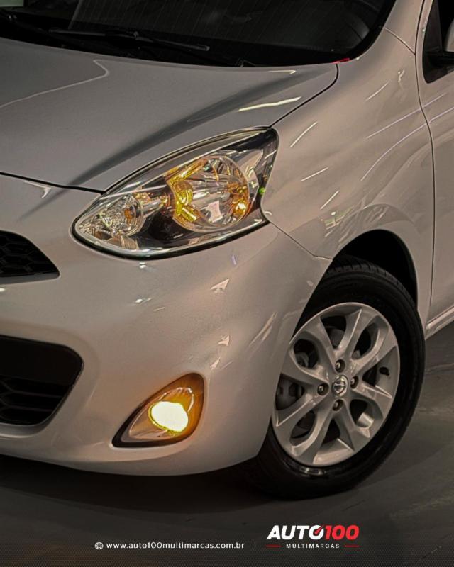 Nissan MARCH SV 1.0 12V Flex 5p - foto 8