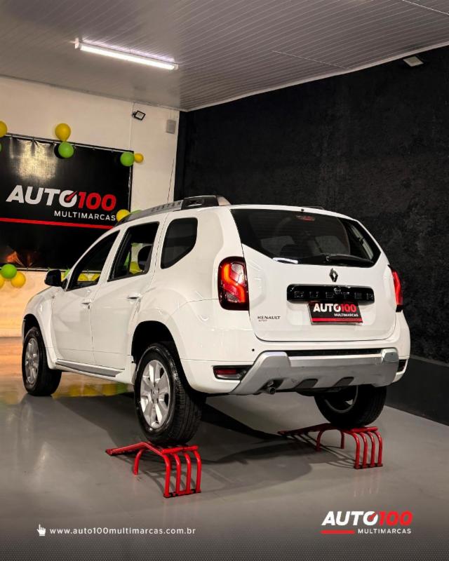 Renault DUSTER Dynamique 1.6 Hi-Flex 16V Mec. - foto 13