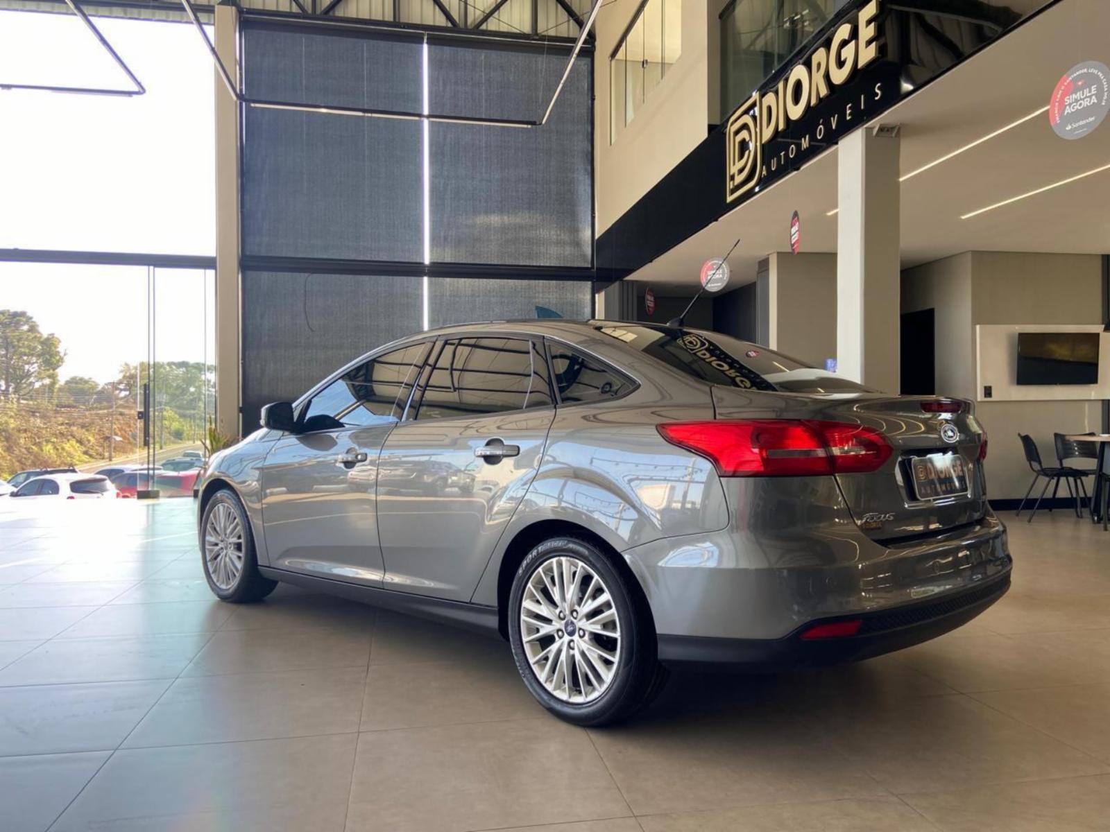Focus fastback - foto 6