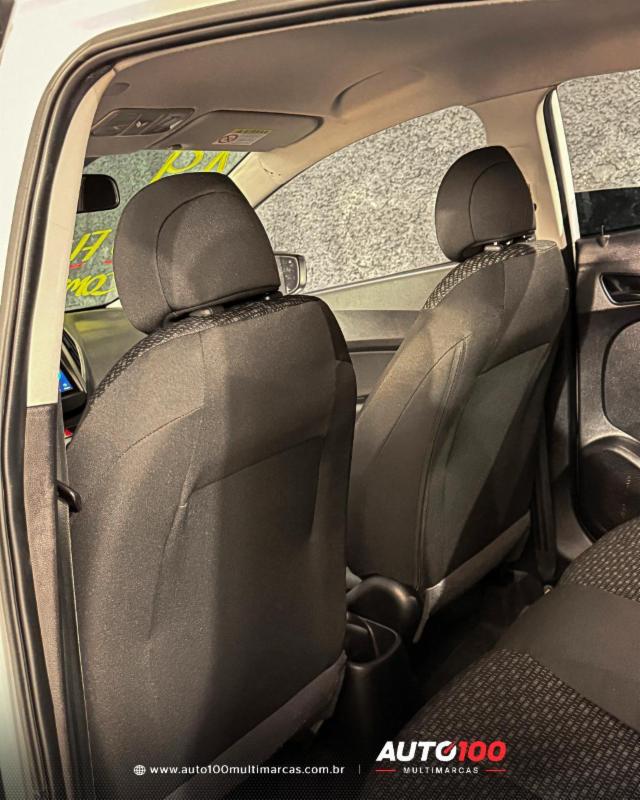 Hyundai HB20 Unique 1.0 Flex 12V Mec. - foto 16