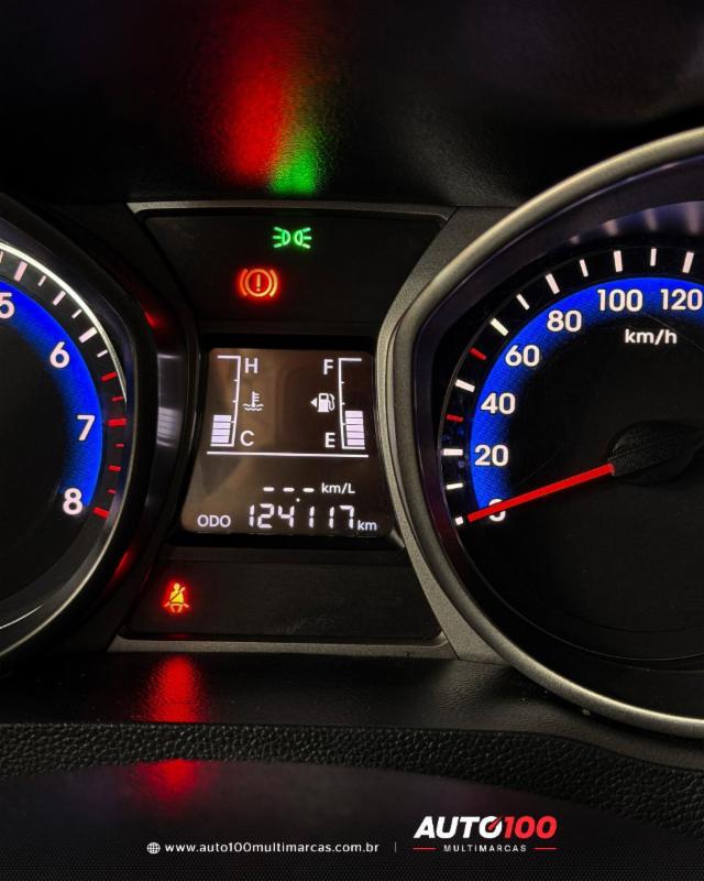 Hyundai HB20 Unique 1.0 Flex 12V Mec. - foto 7