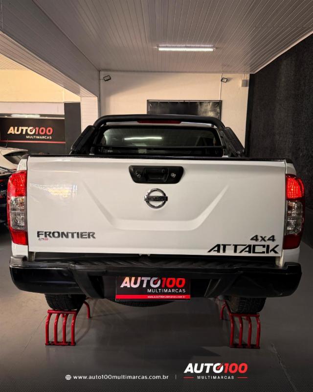Nissan Frontier ATTAC.CD 4x4 2.3 Bi-TB Die. Aut - foto 13