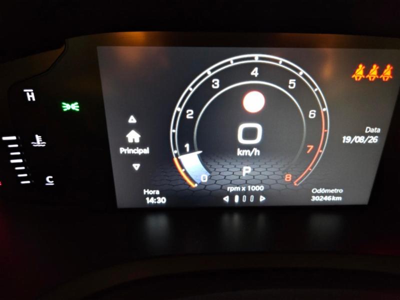 Jeep Renegade Long. T270 1.3 TB 4x2 Flex Aut. - foto 13