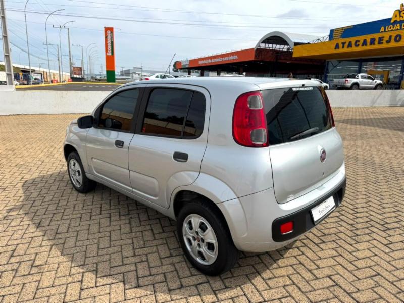 Fiat UNO VIVACE Celeb. 1.0 EVO F.Flex 8V 5p - foto 3