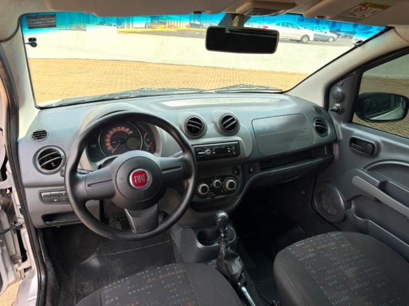 Fiat UNO VIVACE Celeb. 1.0 EVO F.Flex 8V 5p - foto 7
