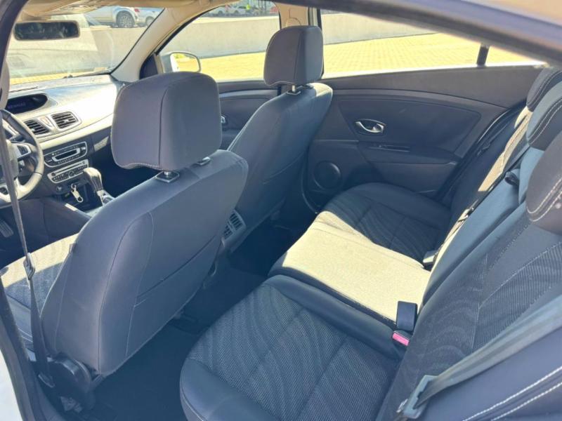 Renault FLUENCE Sed. Dynamique 2.0 16V FLEX Aut. - foto 8