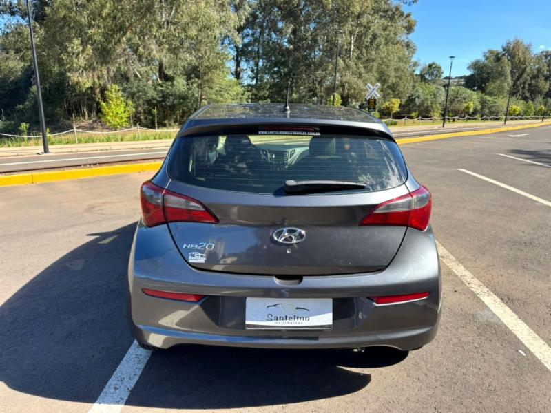 Hyundai HB20 Unique 1.0 Flex 12V Mec. - foto 5
