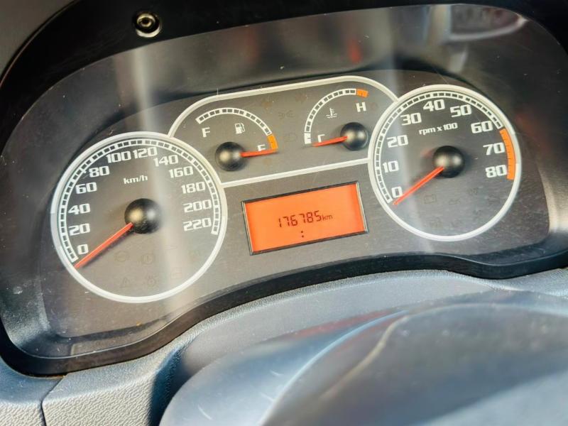 Fiat Palio ELX Dualogic 1.8 mpi Flex 8V 4p - foto 3