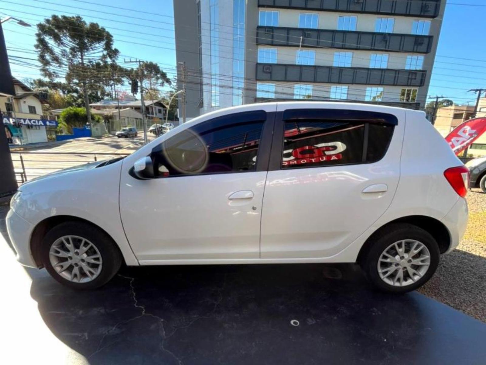 Sandero expression - foto 2