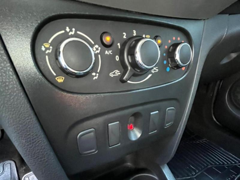 Renault SANDERO Expression Flex 1.0 12V 5p - foto 9