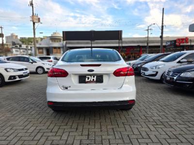 Focus fastback - thumb 2