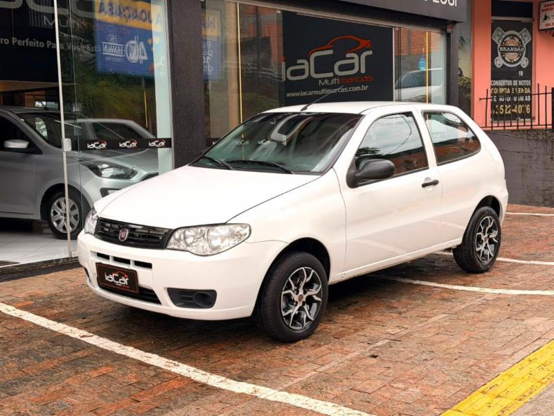 Fiat Palio Celebration 1.0 Fire Flex 8V 2p