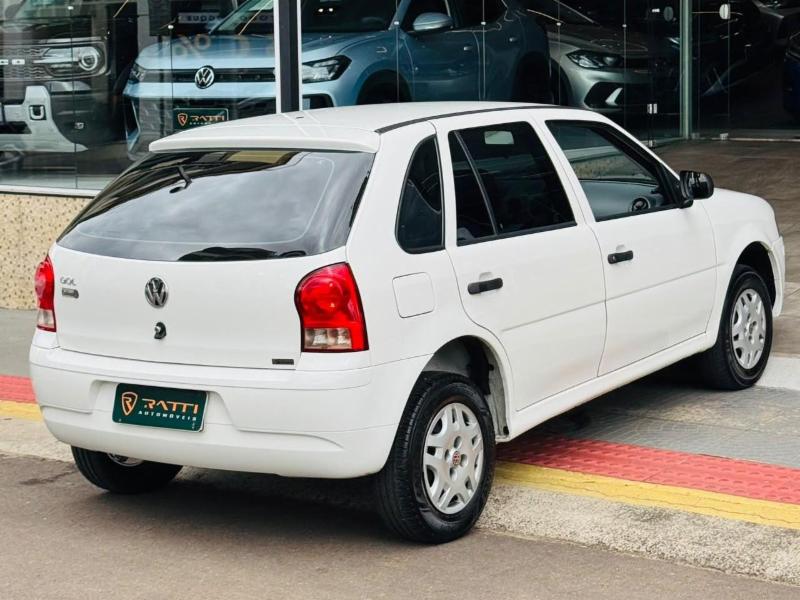 Volkswagen Gol City (Trend) 1.0 Mi Total Flex 8V 4p - foto 2
