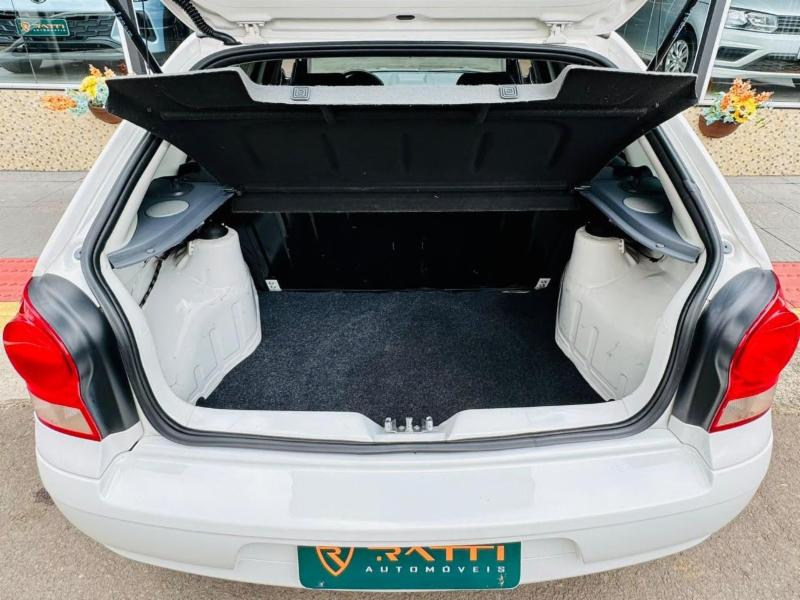 Volkswagen Gol City (Trend) 1.0 Mi Total Flex 8V 4p - foto 16