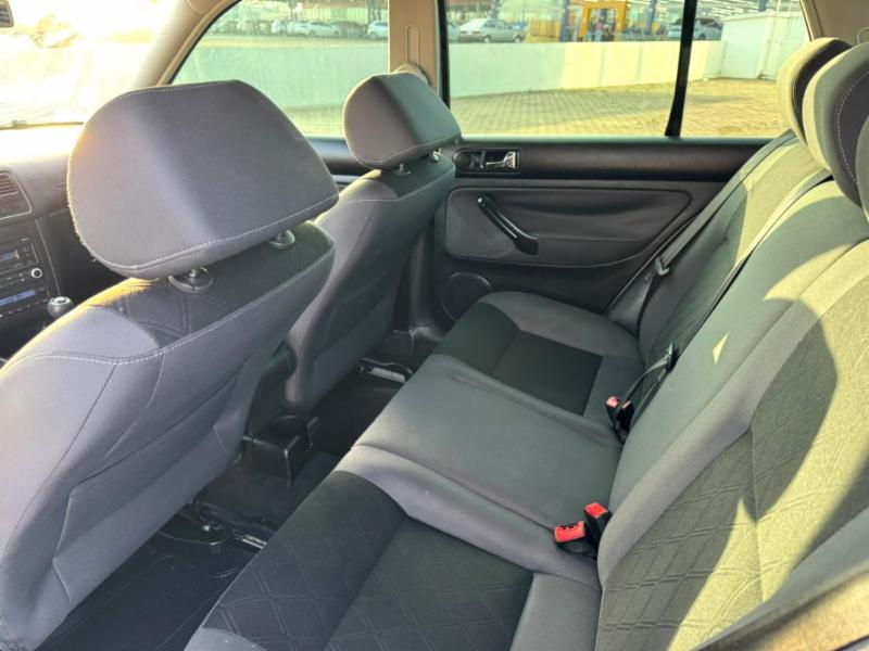 Volkswagen Golf 1.6 Mi Total Flex 8V 4p - foto 8