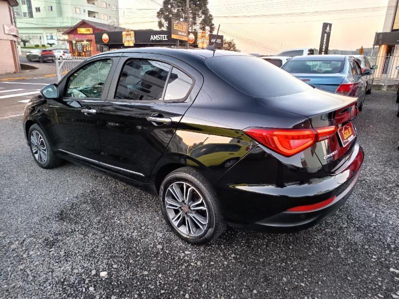 Fiat CRONOS PRECISION 1.8 16V Flex Aut. - foto 7