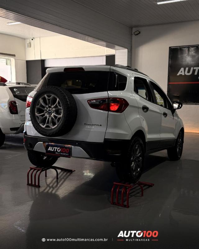 Ford EcoSport FREESTYLE 1.6 16V Flex 5p - foto 2