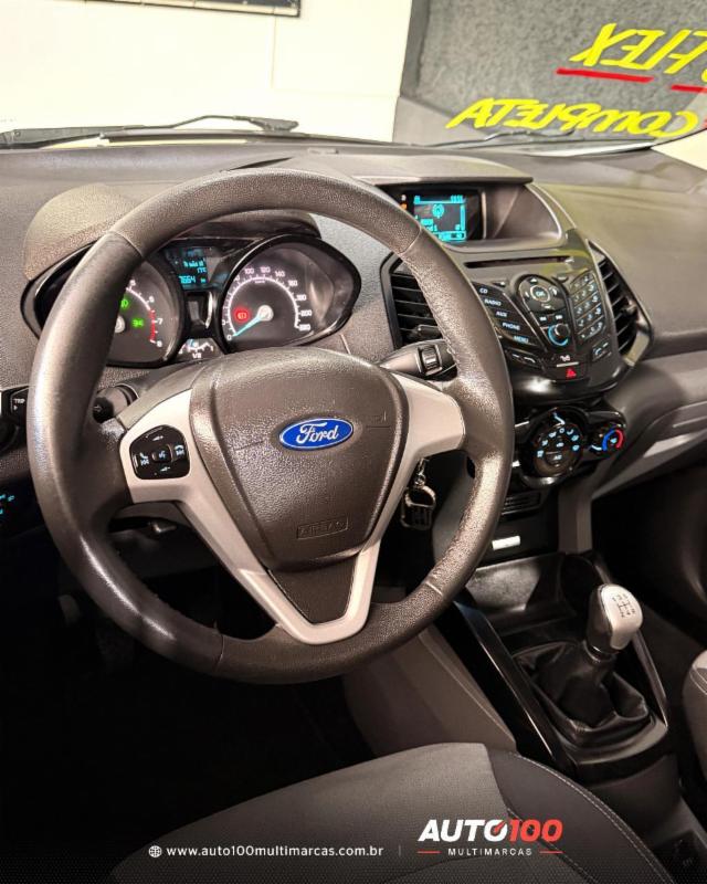 Ford EcoSport FREESTYLE 1.6 16V Flex 5p - foto 3