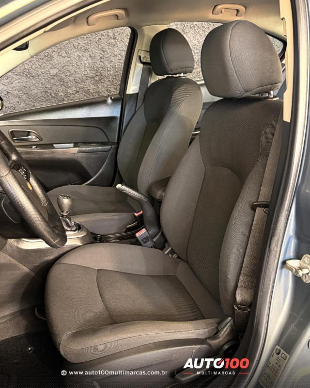 Chevrolet CRUZE LT 1.8 16V FlexPower 4p Mec. - foto 15