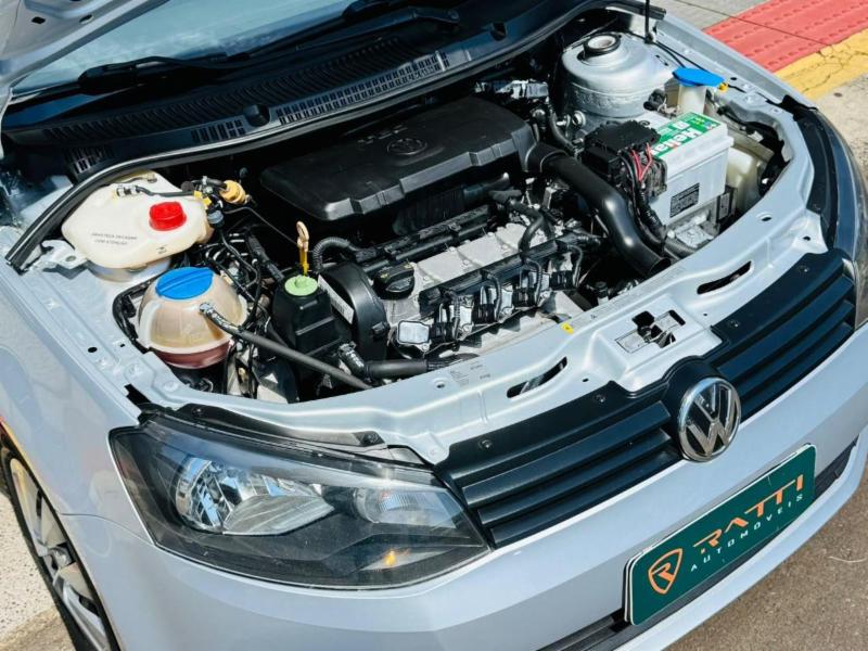 Volkswagen VOYAGE 1.0/1.0 City Mi Total Flex 8V 4p - foto 4