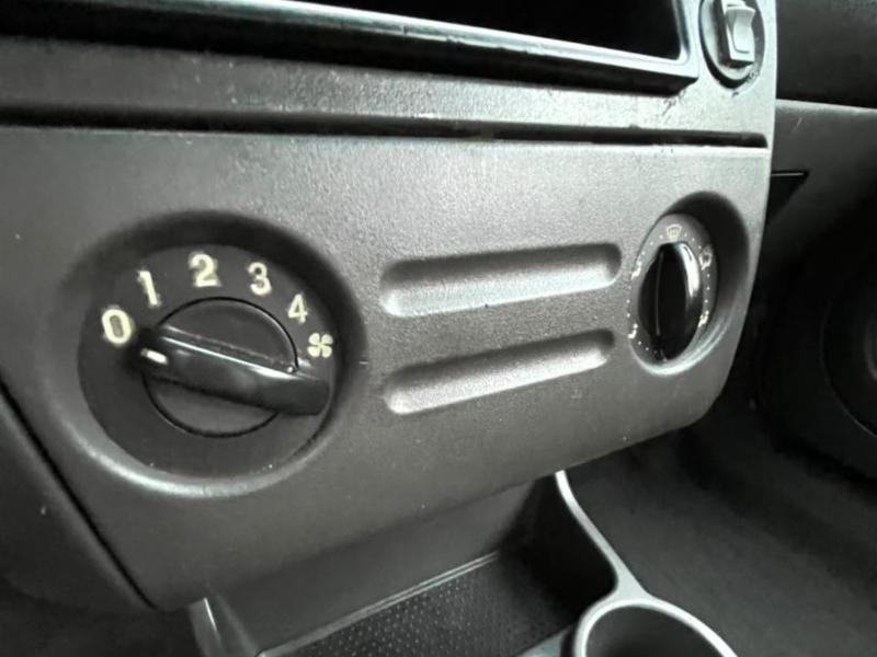 Ford Fiesta Street/ Action 1.0 8v 5p - foto 9
