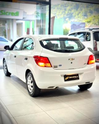 Onix hatch - thumb 3
