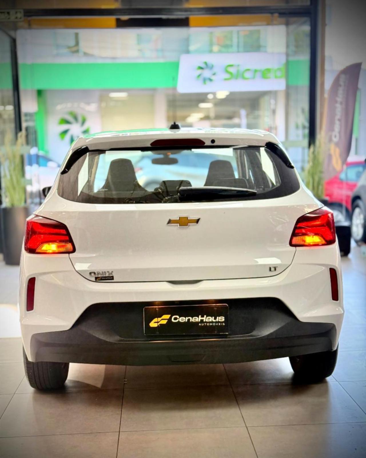Onix hatch - foto 5